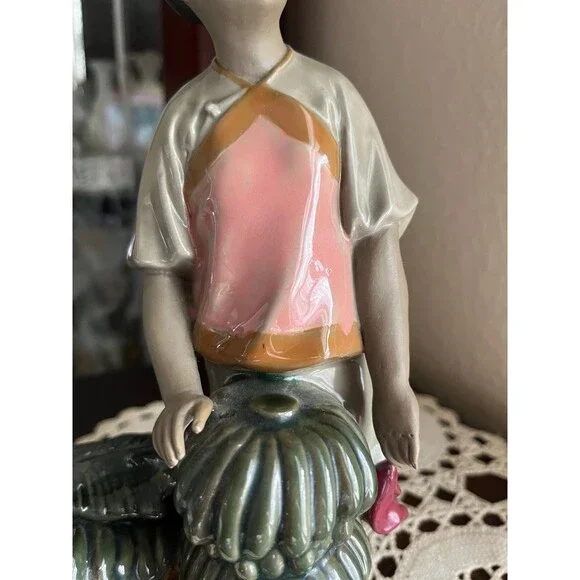 RARE Beautiful Chinese Wan Jiang Glazed Figurine Banana Harvest